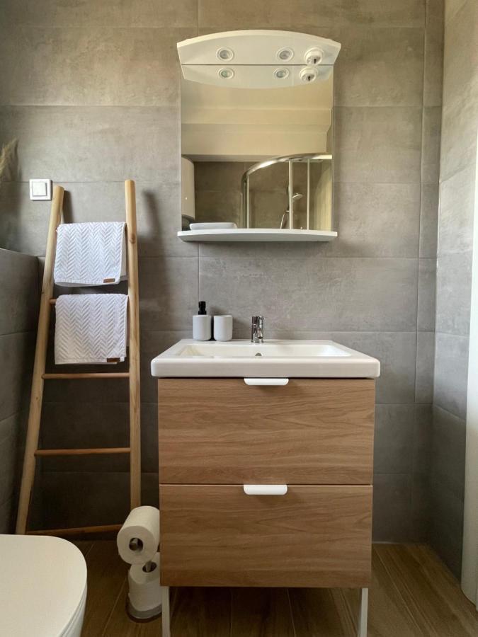 Lux Apartments Vodice Buitenkant foto